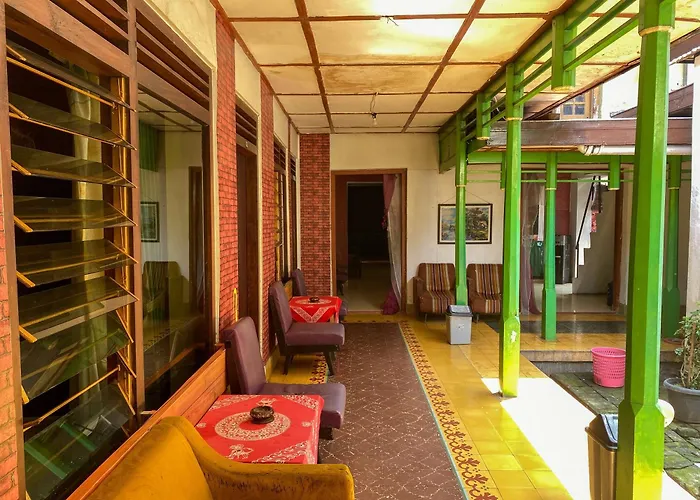 Parikesit Guest House Yogyakarta