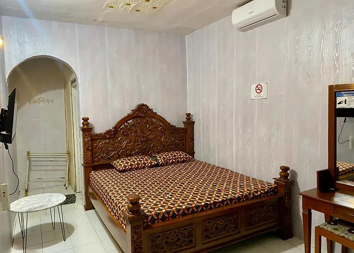 Parikesit Guest House Yogyakarta